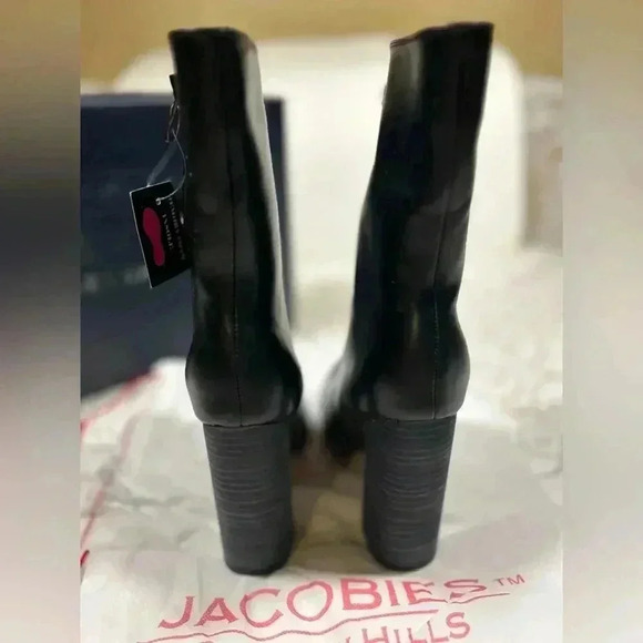 NIB!Jacobies Beverly Hills-Black Lace Up block chunky heel boots Size 9 - Picture 5 of 16